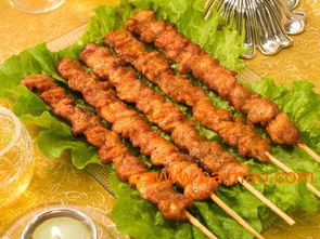 麻花大串生產(chǎn)廠家 肉制品風味特色與市場行情解析